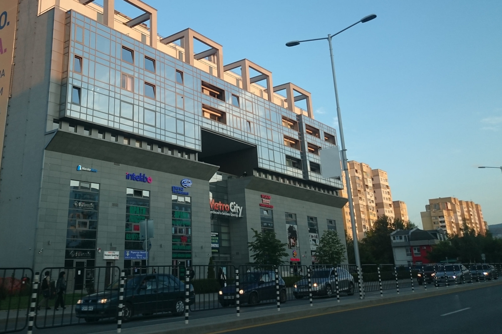 Дава под наем  Гараж, Паркомясто град София , Младост 3 , 4 кв.м | 28359908