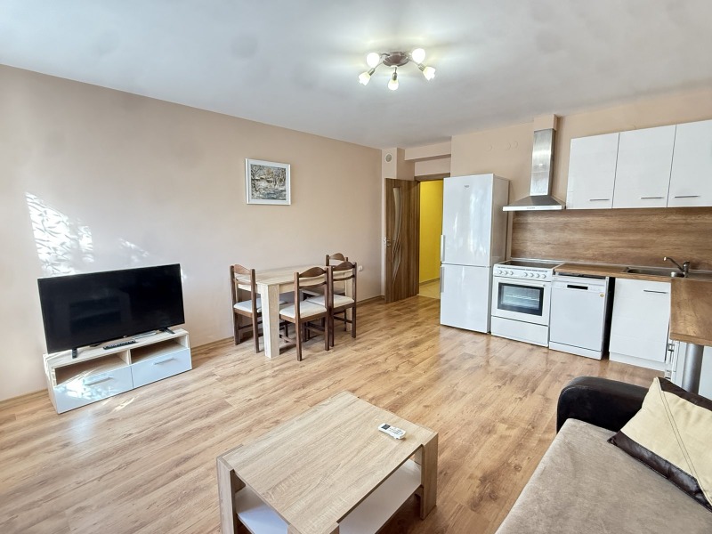 Do wynajęcia  2 sypialnie Burgas , Wazrażdane , 70 mkw | 44193998