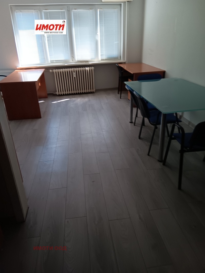 A louer  Bureau Sofia , Tsentar , 74 m² | 79081883 - image [2]