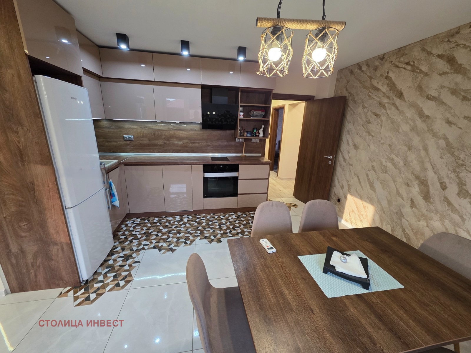 Дава под наем 3-СТАЕН, гр. Русе, Център, снимка 2 - Апартаменти - 54613898