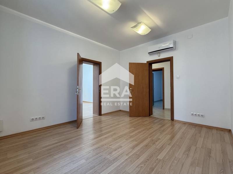För uthyrning  Kontor Sofia , Centar , 116 kvm | 59198901 - bild [6]