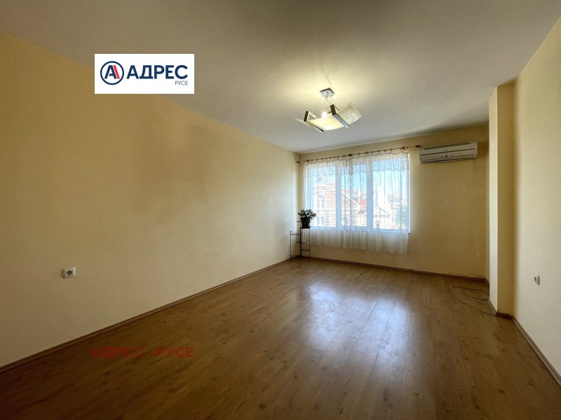 Do wynajęcia  2 sypialnie Ruse , Szirok centar , 100 mkw | 41468837 - obraz [8]