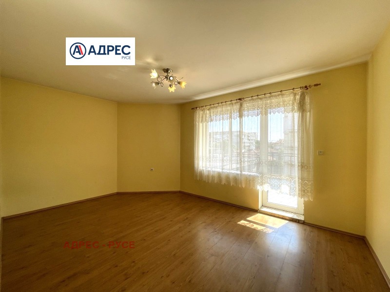 Do wynajęcia  2 sypialnie Ruse , Szirok centar , 100 mkw | 41468837 - obraz [4]