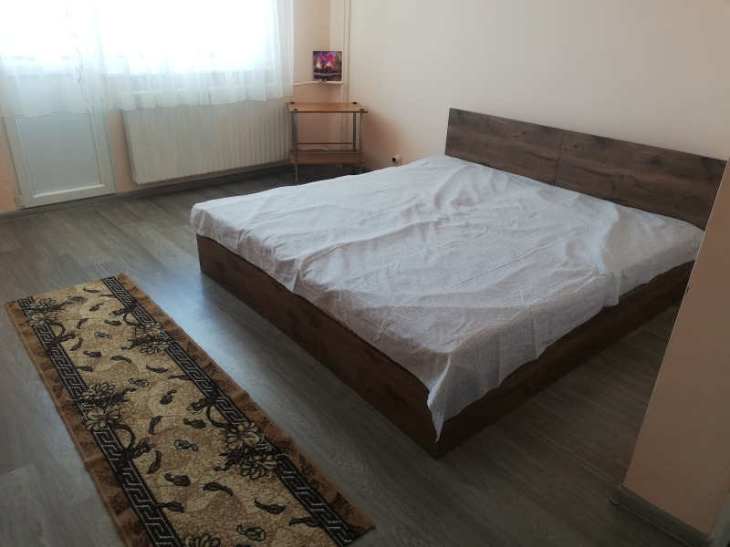 Издаје се  1 спаваћа соба Перник , Изток , 74 м2 | 60646016 - слика [5]
