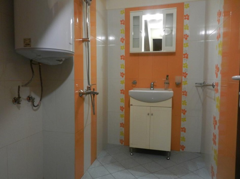 Te huur  Huis verdieping Sofia , Knjazjevo , 60 m² | 49237993 - afbeelding [6]