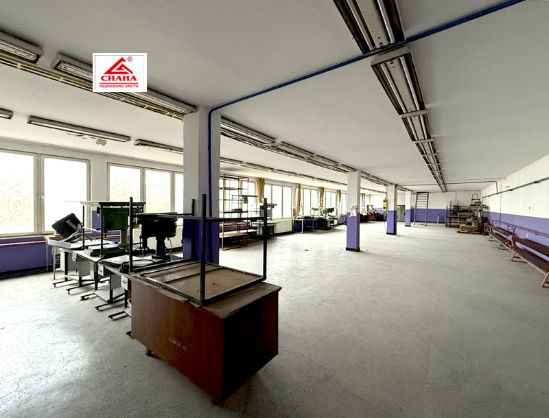 Дава под наем ПРОМ. ПОМЕЩЕНИЕ, гр. Русе, Здравец, снимка 3 - Производствени сгради - 52620043