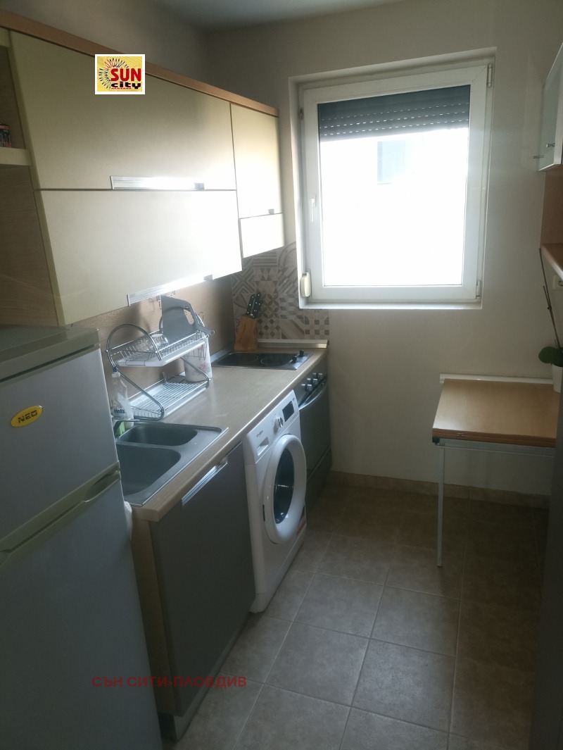 Дава под наем 3-СТАЕН, гр. Пловдив, Център, снимка 3 - Апартаменти - 52802278