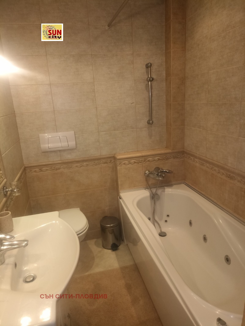 Дава под наем 3-СТАЕН, гр. Пловдив, Център, снимка 8 - Апартаменти - 52802278