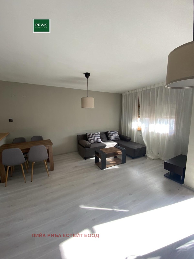 Til leie  1 soverom Sofia , Banisjora , 70 kvm | 92805490