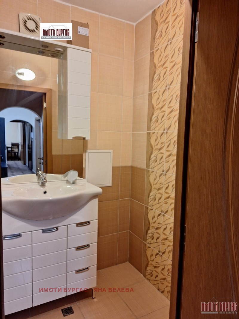 För uthyrning  2 sovrum Burgas , Vazrajdane , 90 kvm | 37296951 - bild [13]