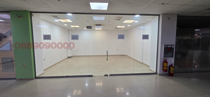 Дава под наем МАГАЗИН, гр. Пловдив, Център, снимка 7 - Магазини - 53030719