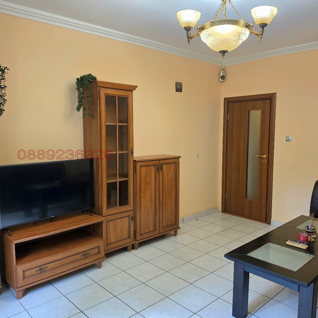 Дава под наем 3-СТАЕН, гр. София, Гео Милев, снимка 3 - Апартаменти - 56226150