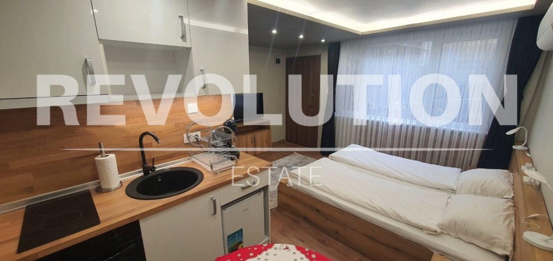 De inchiriat  Studio Varna , Țentâr , 20 mp | 65519242 - imagine [2]