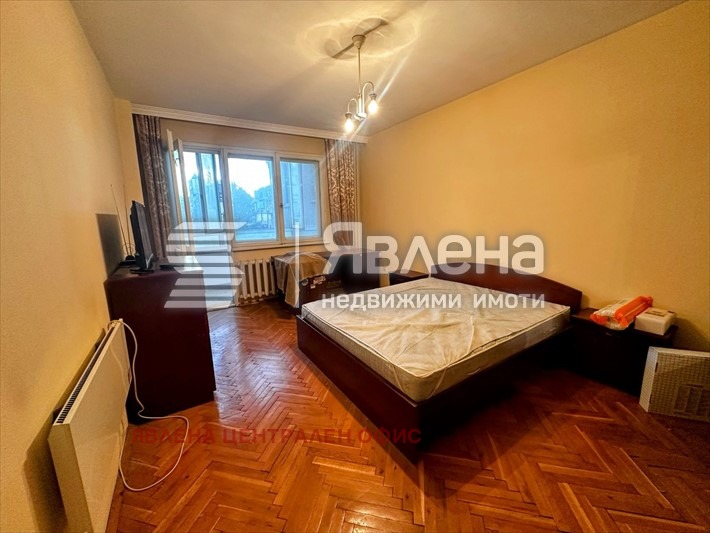 Дава под наем 3-СТАЕН, гр. София, Лозенец, снимка 6 - Апартаменти - 53842685