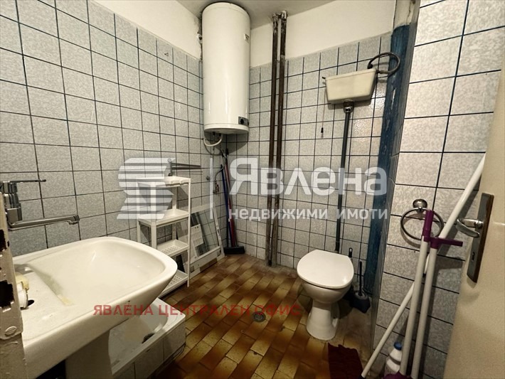 Дава под наем 3-СТАЕН, гр. София, Лозенец, снимка 9 - Апартаменти - 53842685