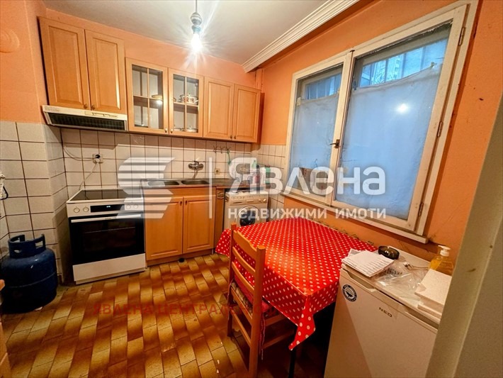 Дава под наем 3-СТАЕН, гр. София, Лозенец, снимка 4 - Апартаменти - 53842685