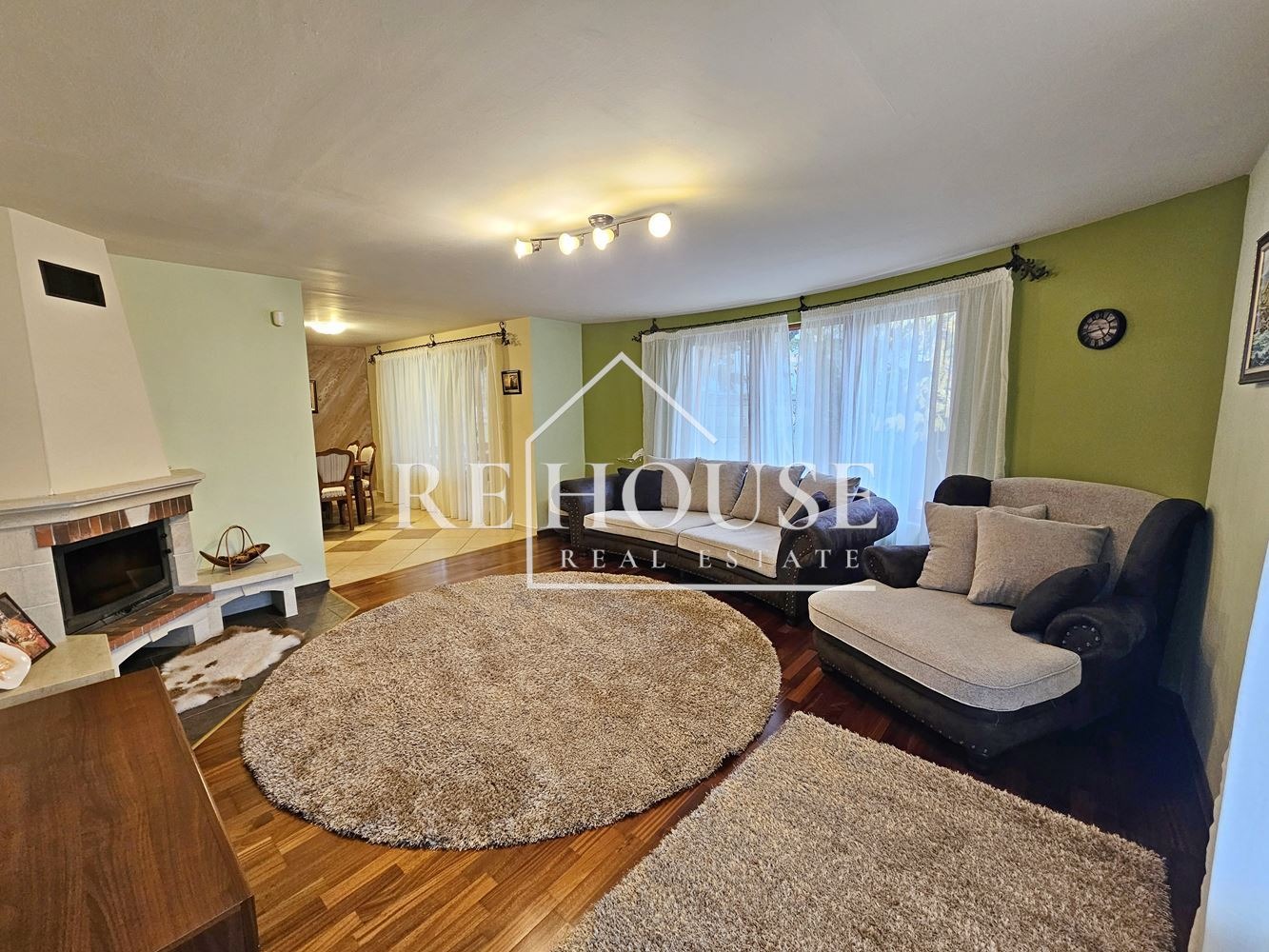 Дава под наем КЪЩА, гр. Варна, м-т Долна Трака, снимка 2 - Къщи - 53674541