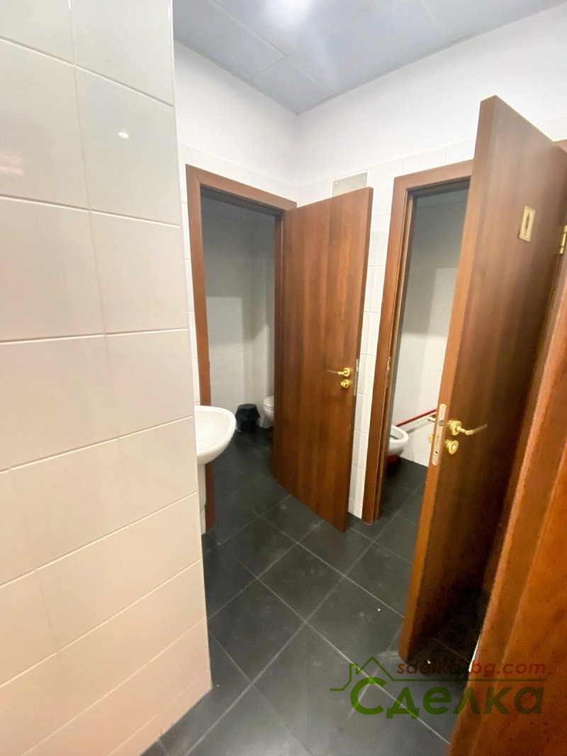 Дава под наем ЗАВЕДЕНИЕ, гр. Габрово, Център, снимка 5 - Заведения - 52625444