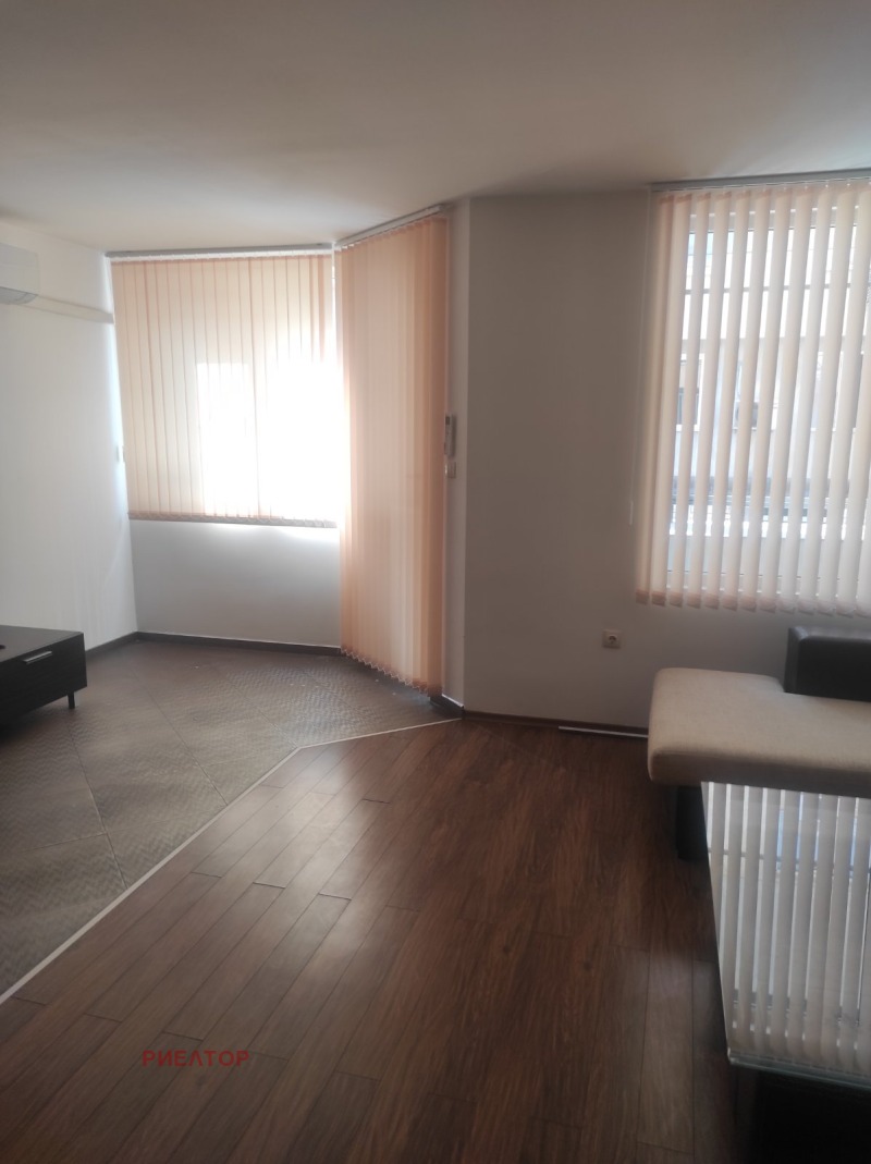 Vuokrattavana  1 makuuhuone Plovdiv , Karšijaka , 78 neliömetriä | 33943757 - kuva [9]