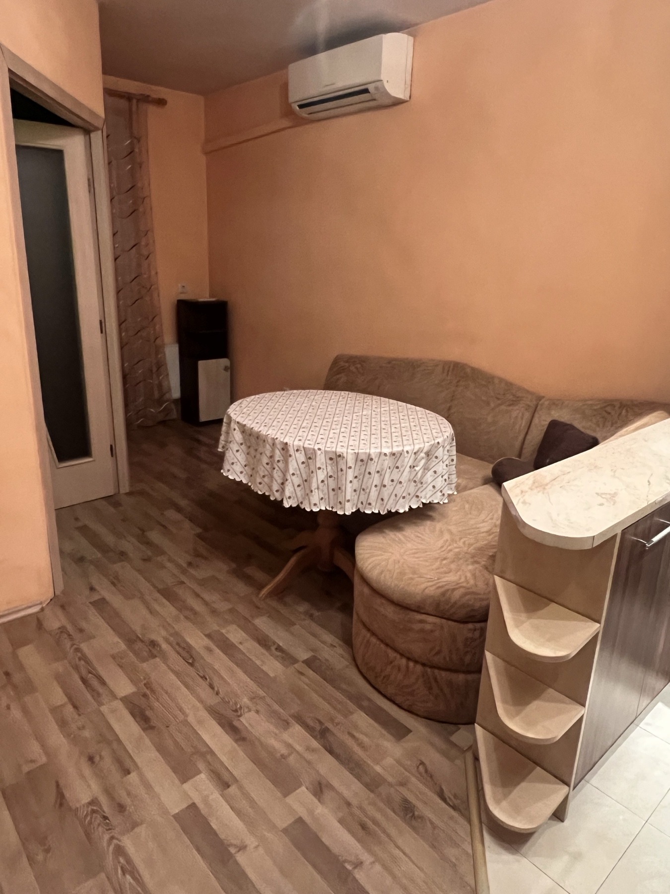 Дава под наем 1-СТАЕН, гр. София, Витоша, снимка 2 - Апартаменти - 53973739