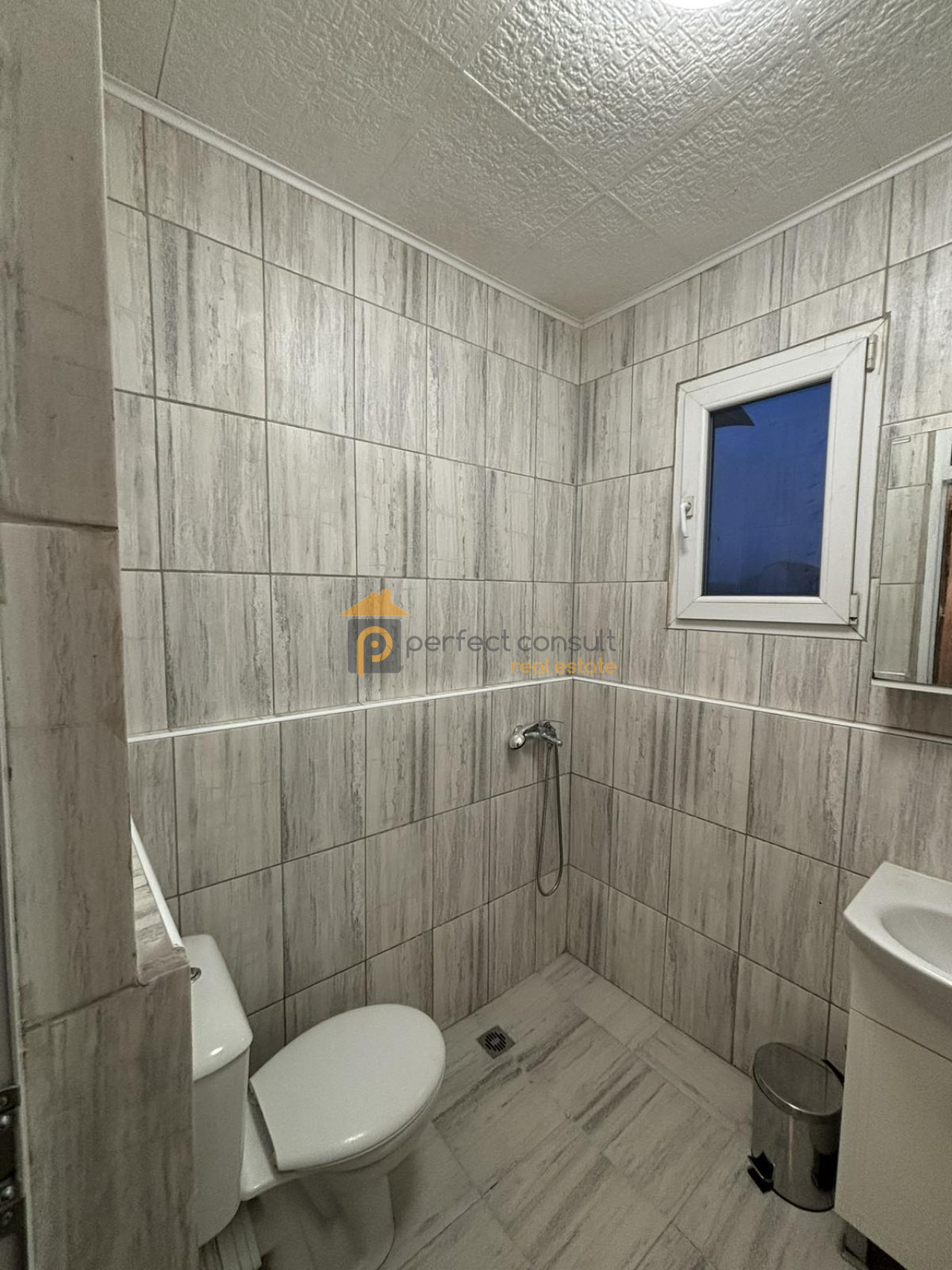 Дава под наем 3-СТАЕН, гр. Пловдив, Кючук Париж, снимка 9 - Апартаменти - 53972572