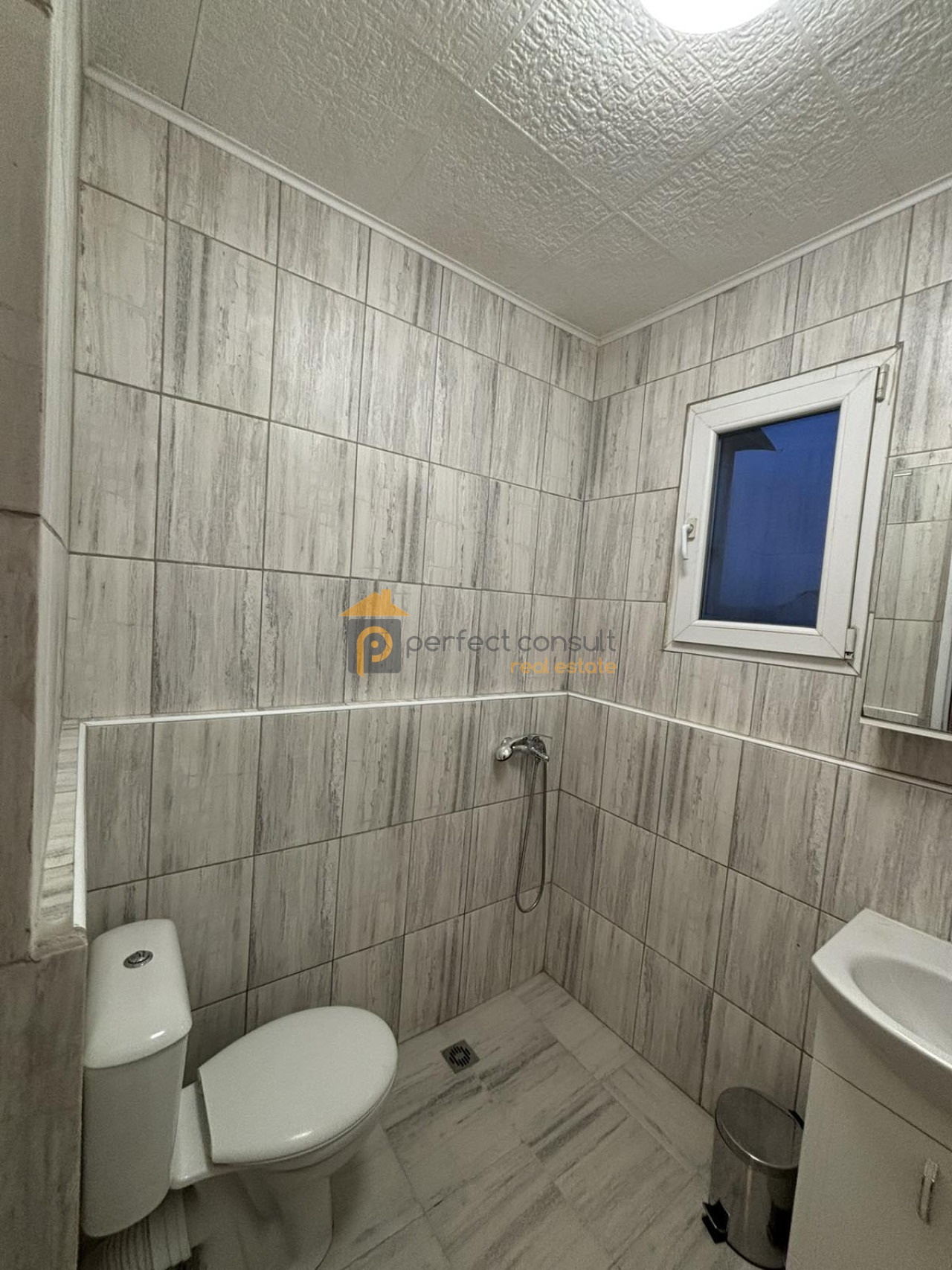 Дава под наем 3-СТАЕН, гр. Пловдив, Кючук Париж, снимка 10 - Апартаменти - 53972572