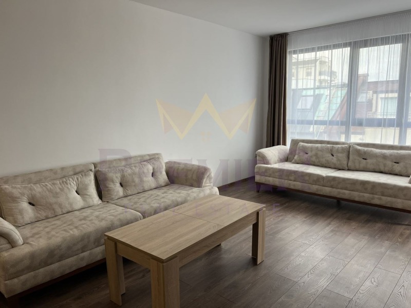 En renta  1 dormitorio Varna , Koljozen pazar , 100 metros cuadrados | 40767673 - imagen [7]