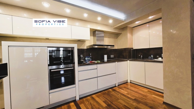 De inchiriat  1 dormitor Sofia , Țentâr , 180 mp | 23849898 - imagine [5]