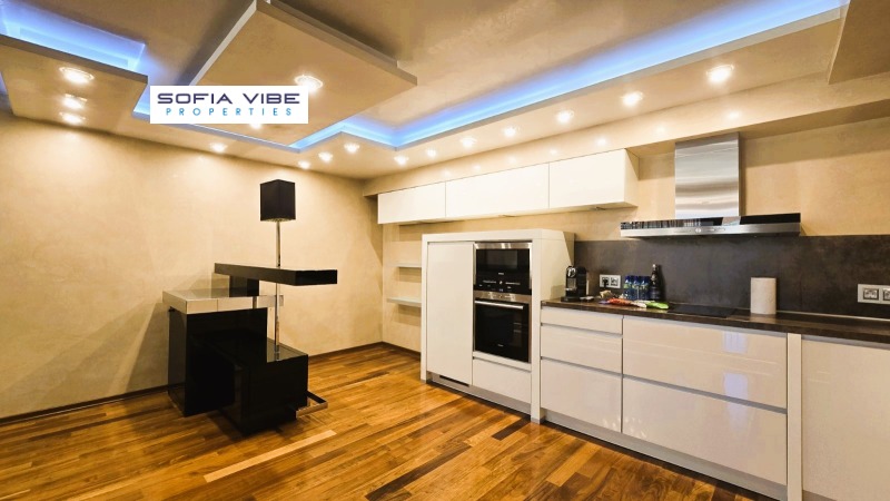 De inchiriat  1 dormitor Sofia , Țentâr , 180 mp | 23849898 - imagine [4]