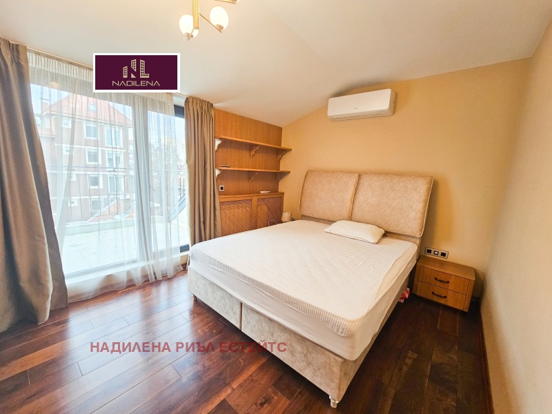 Дава под наем 4-СТАЕН, гр. София, Център, снимка 13 - Апартаменти - 52658943