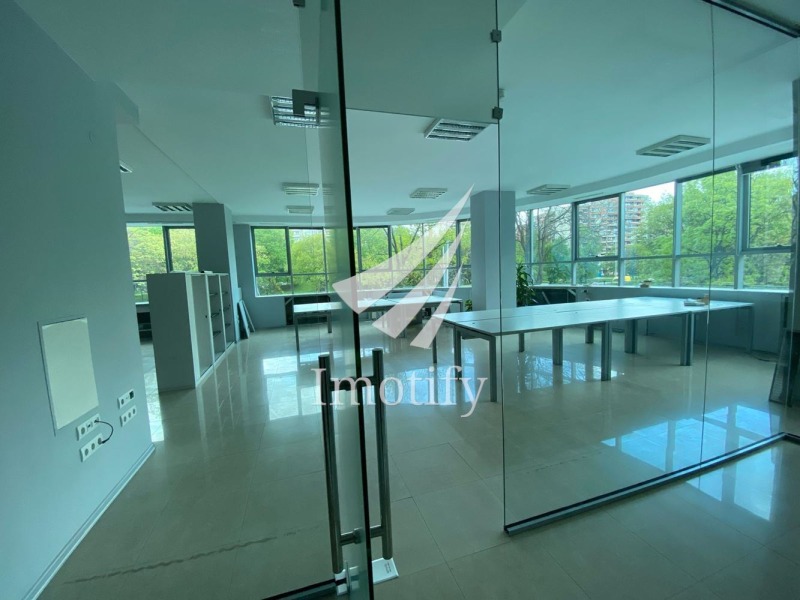 Дава под Наем ОФИС в град София, Гоце Делчев - 187 кв.м / 1 683 € » 3 291.66 лв., ИМОТИФАЙ