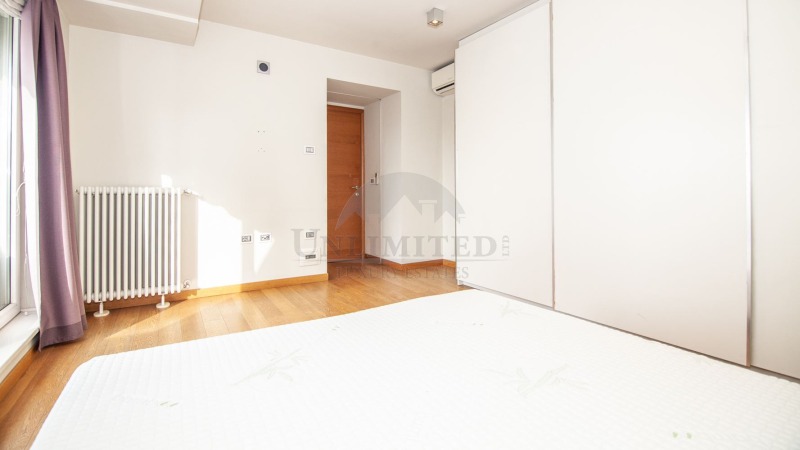 A louer  3+ chambres Sofia , Tsentar , 350 m² | 33748529 - image [9]