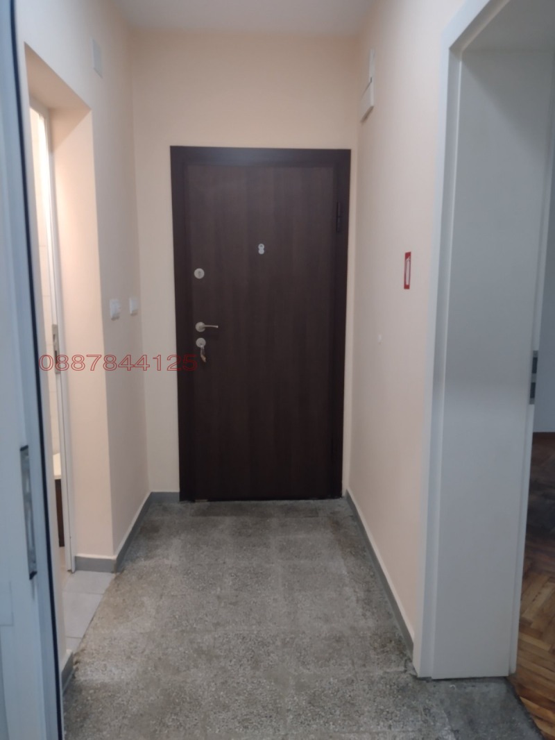 Дава под наем ОФИС, гр. Силистра, Център, снимка 8 - Офиси - 52779905