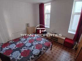 1 sypialnia Centar, Burgas 4