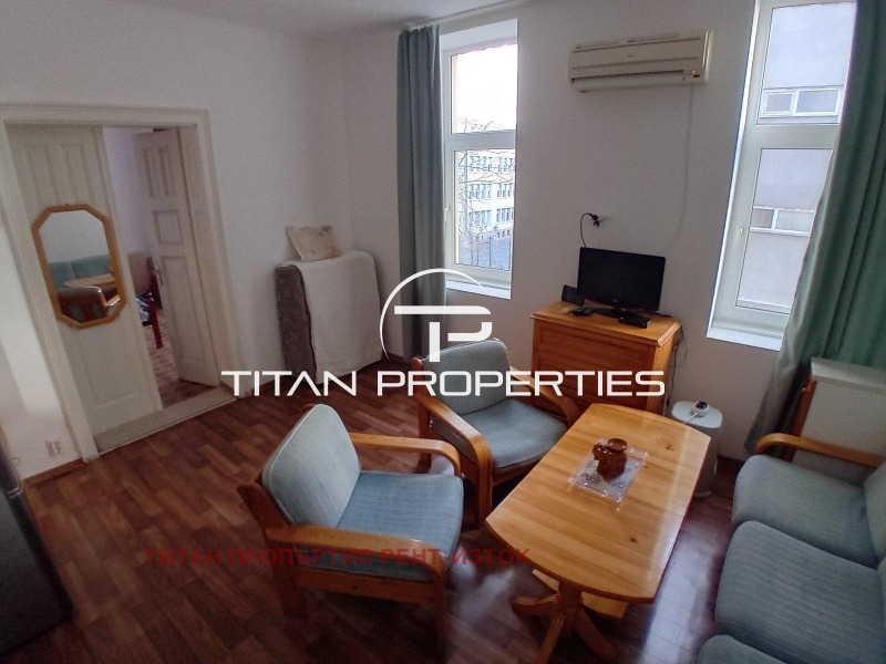 Te huur  1 slaapkamer Burgas , Tsentar , 50 m² | 33579995 - afbeelding [2]