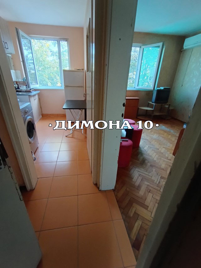 De inchiriat  Studio Ruse , Țentâr , 35 mp | 63944242 - imagine [4]