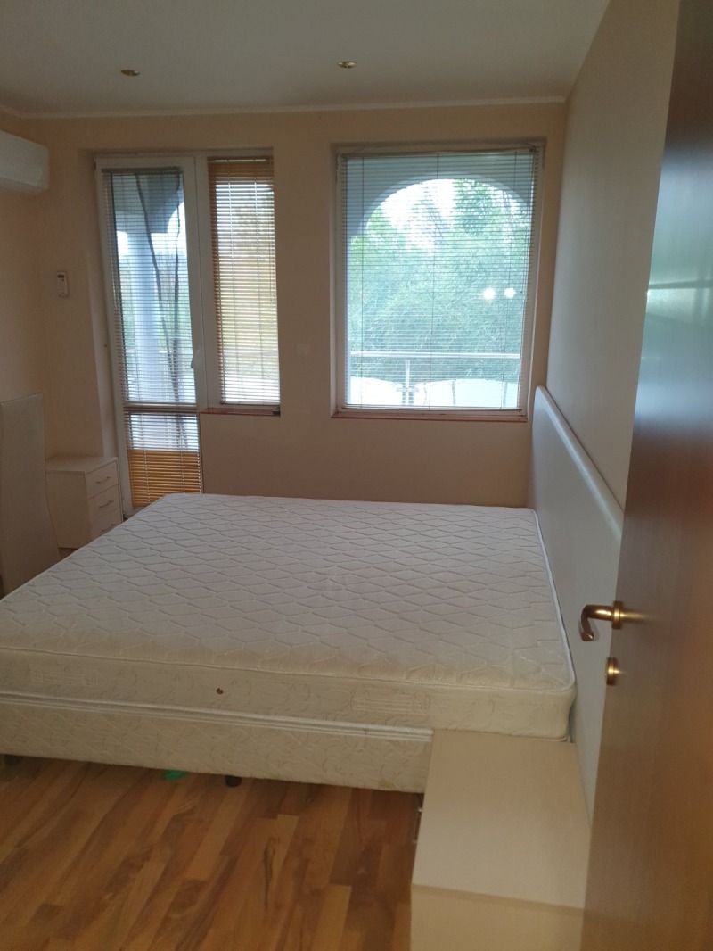 Дава под наем 3-СТАЕН, гр. Варна, м-т Долна Трака, снимка 4 - Апартаменти - 53538865