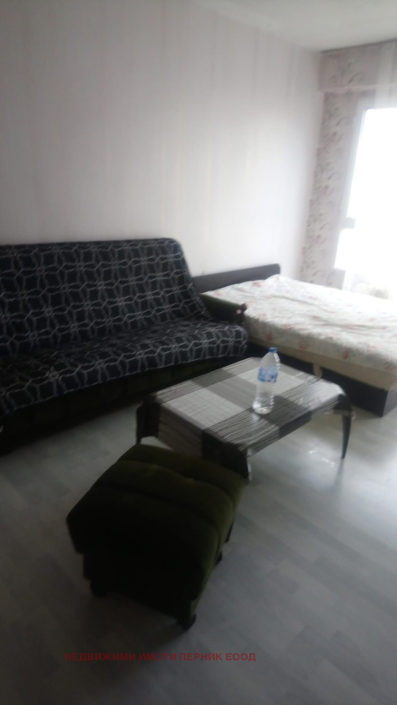В оренду  1 спальня Перник , Изток , 47 кв.м | 57970037 - зображення [2]