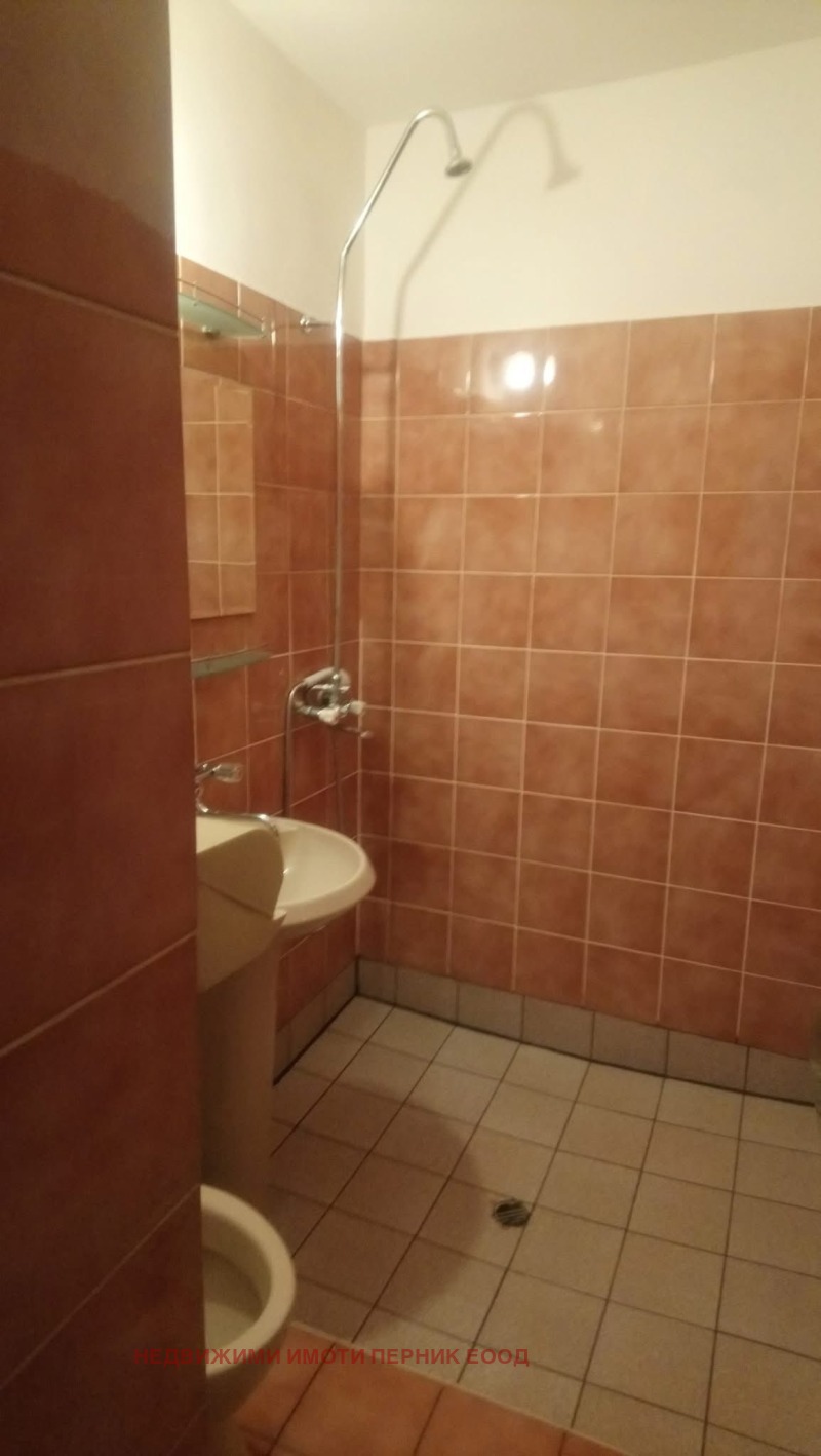 В оренду  1 спальня Перник , Изток , 47 кв.м | 57970037 - зображення [3]
