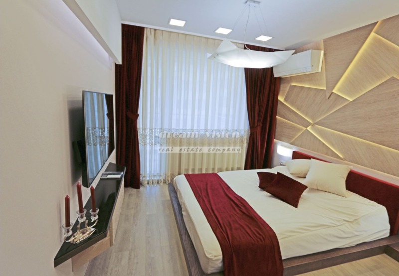 Дава под наем 3-СТАЕН, гр. София, Център, снимка 2 - Апартаменти - 52803339