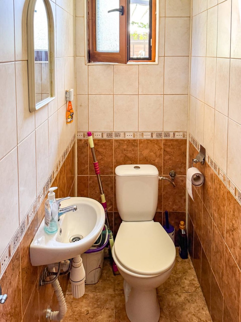 De inchiriat  Casa Burgas , Sarafovo , 102 mp | 82303293 - imagine [4]