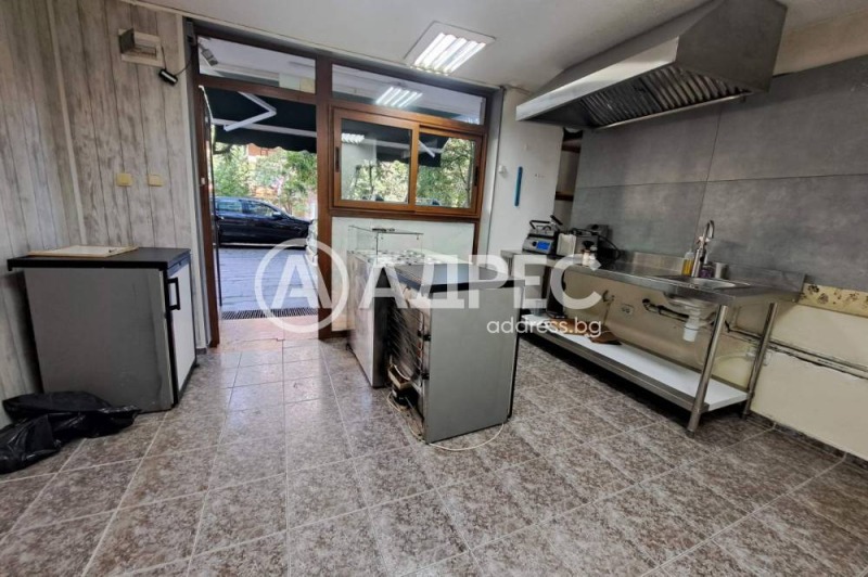 Kiadó  Üzlet Plovdiv , Kamenica 1 , 20 négyzetméter | 39331283 - kép [2]