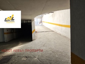 ГАРАЖ, ПАРКОМЯСТО, 16 m2