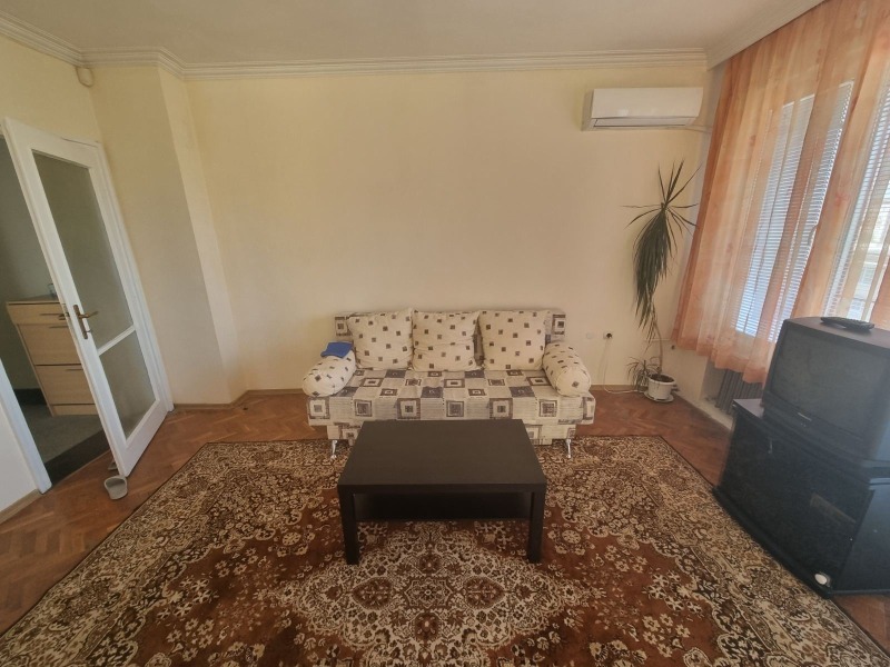 Do wynajęcia  1 sypialnia Sofia , Chipodruma , 75 mkw | 30795655 - obraz [7]