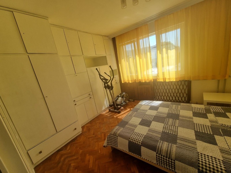Do wynajęcia  1 sypialnia Sofia , Chipodruma , 75 mkw | 30795655 - obraz [11]
