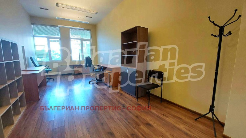 A louer  Bureau Sofia , Geo Milev , 140 m² | 65829640 - image [9]