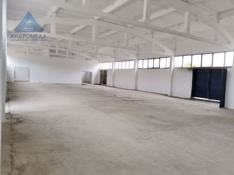 Para alugar  Construção industrial Pleven , Industrialna zona - Zapad , 573 m² | 95235017 - imagem [3]