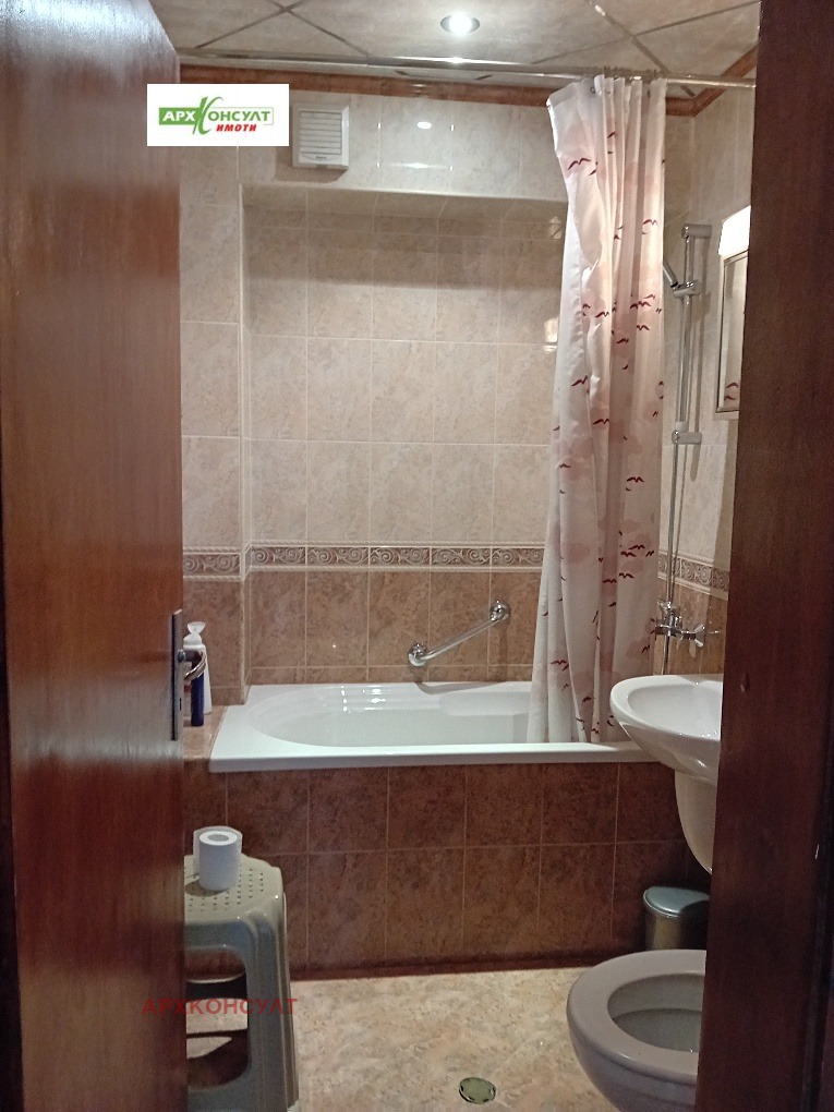 Дава под наем 4-СТАЕН, гр. София, Банишора, снимка 13 - Апартаменти - 53883834