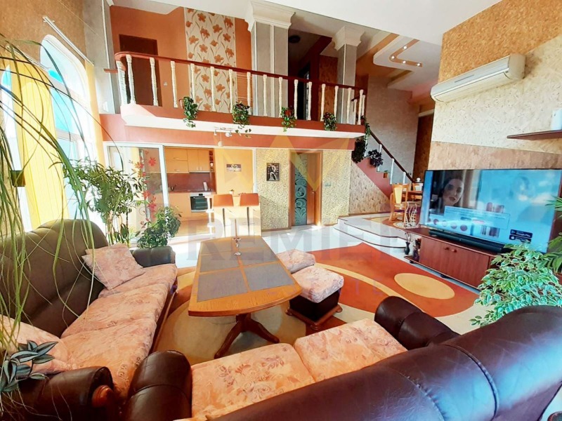 Дава под Наем МЕЗОНЕТ в град Варна, Колхозен пазар - 150 кв.м / 750 € » 1 466.87 лв., ИМОТИ ПРЕМИЕР- ВАРНА