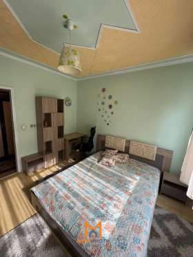 ���� ��� ���� 3-����� | Imot.bg � ����� ������ 8